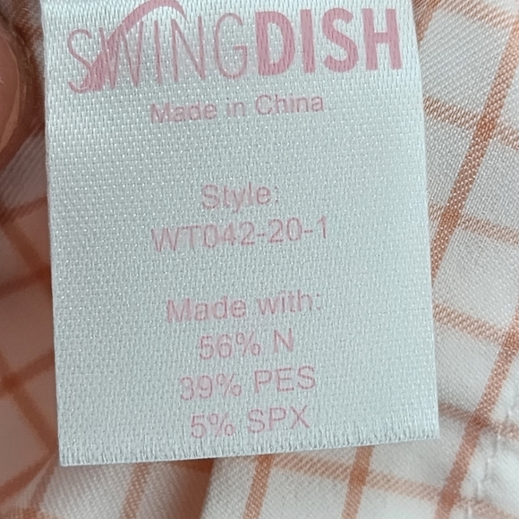 SwingDish Women's Safari Collection Caitlyn Stretch Button Front Top - L - Picture 7 of 8